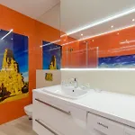 By The River In With Pool, Sauna & Gym By Renters Ξενοδοχείο με διαμερίσματα 3*