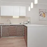 By The River In With Pool, Sauna & Gym By Renters