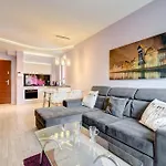 By The River In With Pool, Sauna & Gym By Renters Ξενοδοχείο με διαμερίσματα Γκντανσκ
