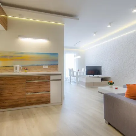 Apartamento Economy Dom & House By The River In With Pool, Sauna And Gym *