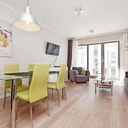 Aparthotel Dom & House By The River In With Pool, Sauna And Gym 3*