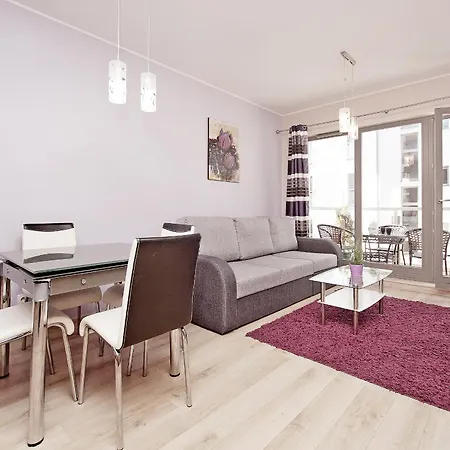 Dom & House By The River In With Pool, Sauna And Gym