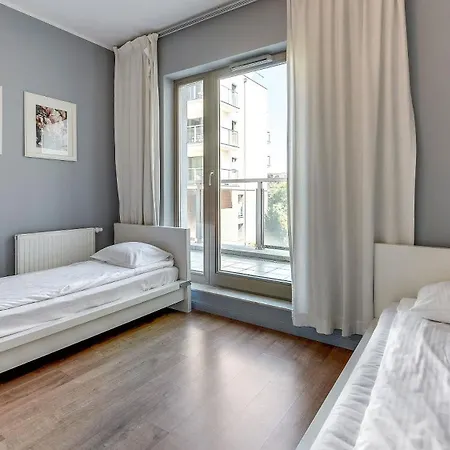 Dom & House By The River In With Pool, Sauna And Gym Gdansk