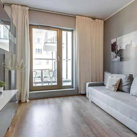 Apartahotel Dom & House By The River In With Pool, Sauna And Gym Gdansk