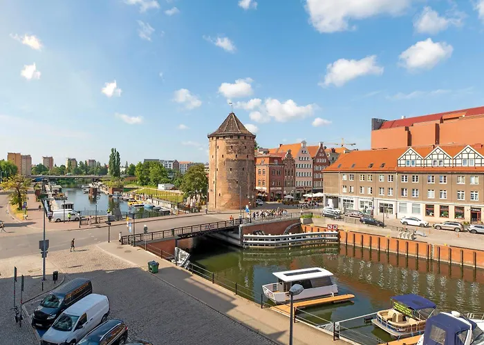 Dom & House By The River In With Pool, Sauna And Gym Aparthotel