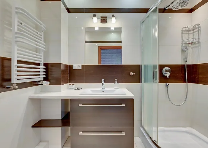 By The River In With Pool, Sauna & Gym By Renters 格但斯克