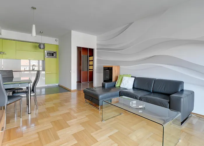 Dom & House By The River In With Pool, Sauna And Gym