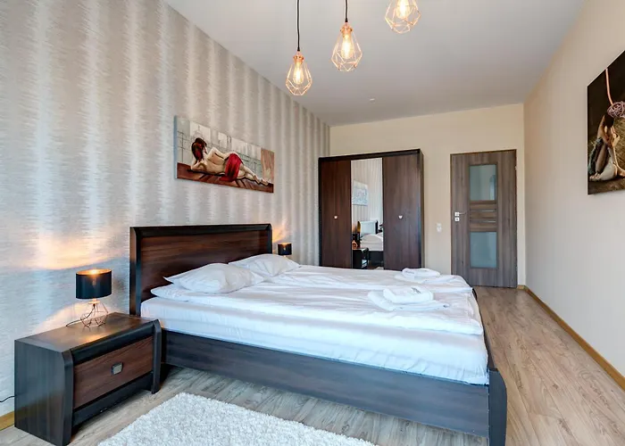 公寓式酒店 By The River In With Pool, Sauna & Gym By Renters 3*