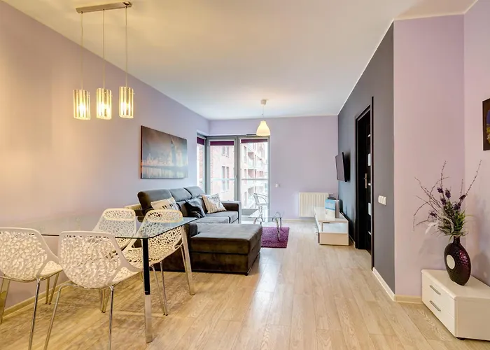 Aparthotel Dom & House By The River In With Pool, Sauna And Gym 3*