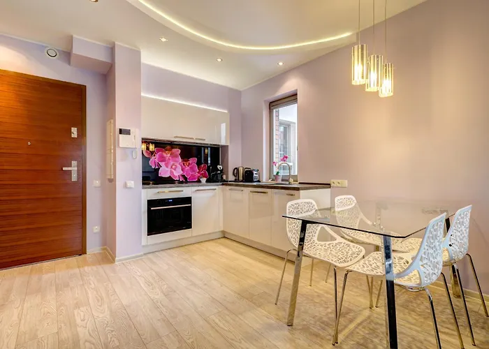 Dom & House By The River In With Pool, Sauna And Gym 3*