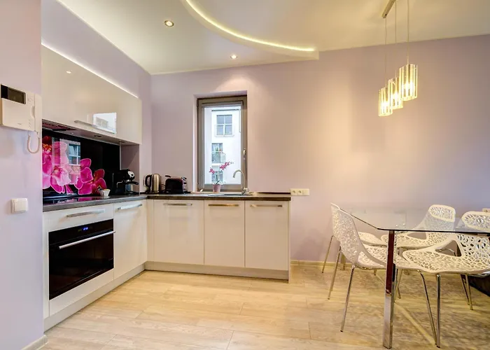 公寓式酒店 By The River In With Pool, Sauna & Gym By Renters