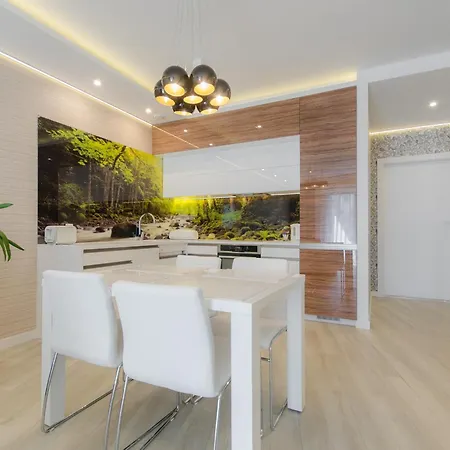 By The River In With Pool, Sauna & Gym By Renters Appart hôtel Gdańsk